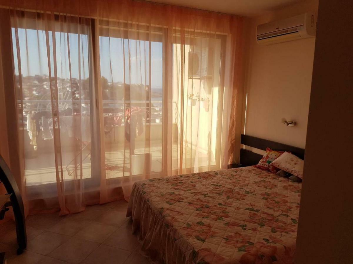 Апартаменти Хармани Sozopol Exterior foto