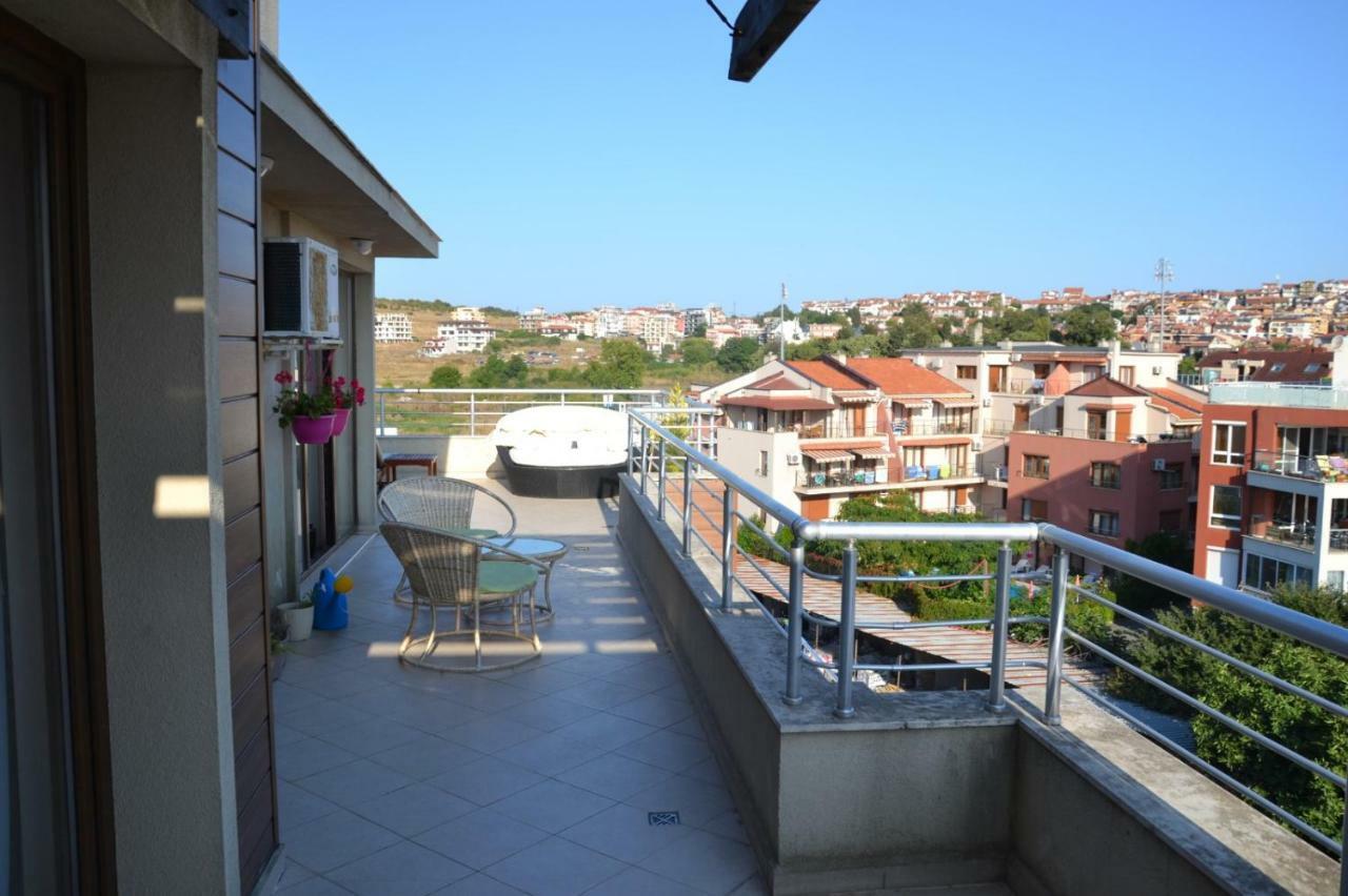 Апартаменти Хармани Sozopol Exterior foto